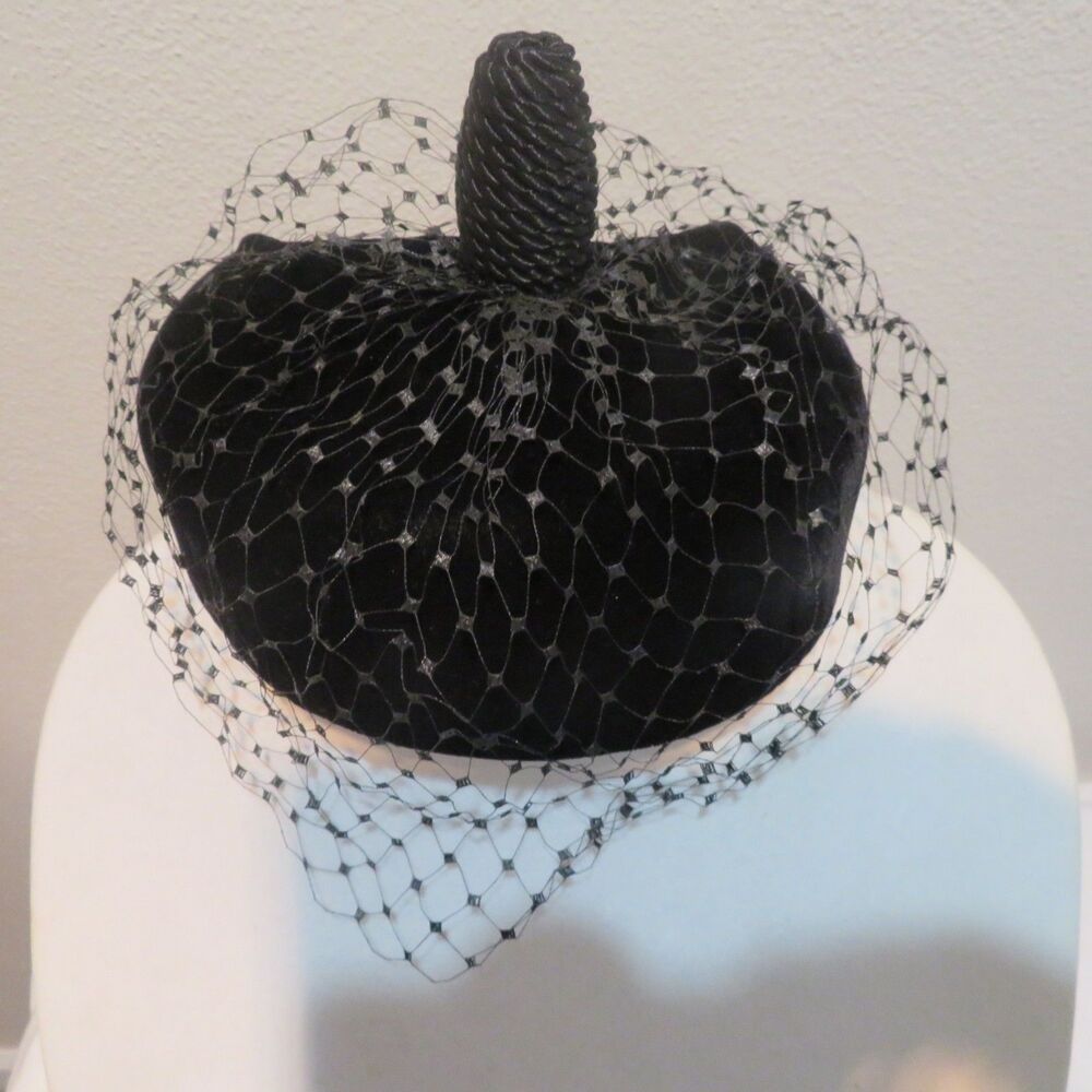 Bette Boutique Vintage Black Velour Veiled Hat